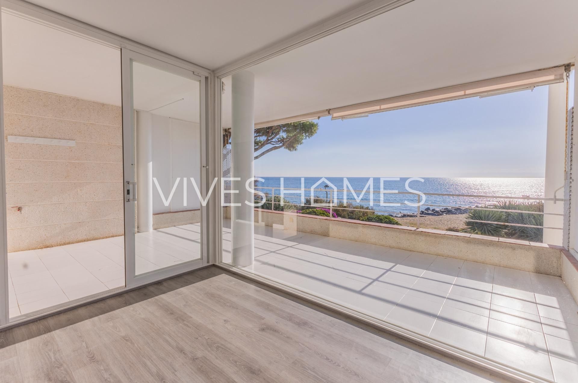 Exterior view of Flat for sale in Arenys de Mar  with Heating, Private garden and Terrace