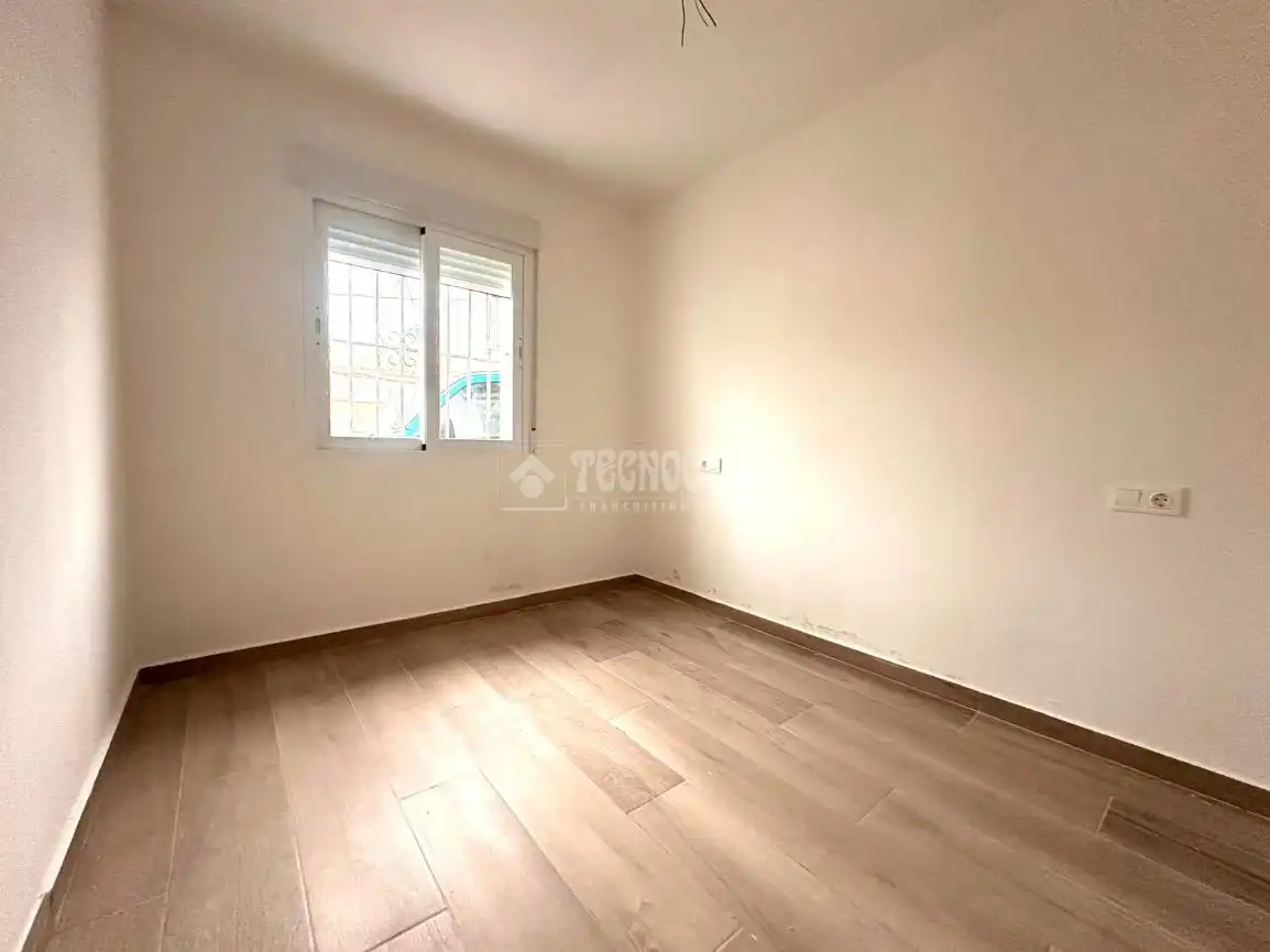 Habitación de Casa adosada en venta en Atarfe
