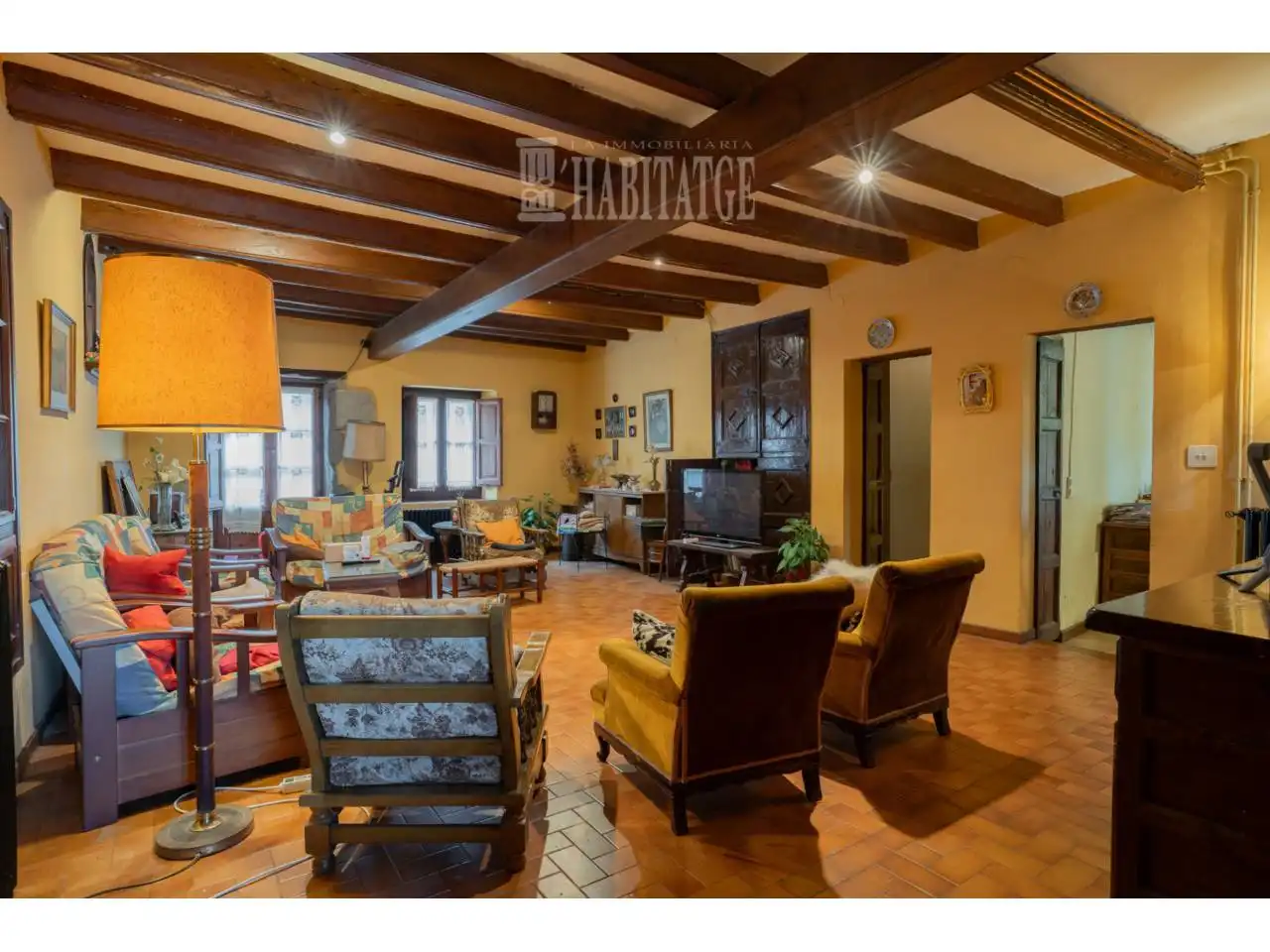 Sala d'estar de Casa o xalet en venda en Prats de Lluçanès amb Calefacció, Jardí privat i Terrassa