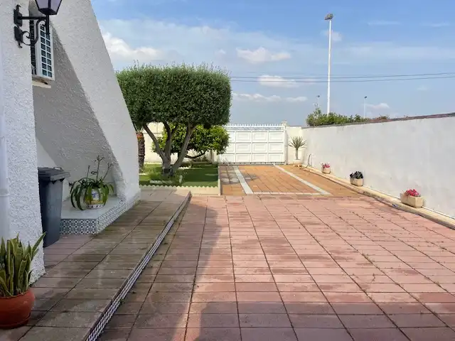 Garden of Houses for sale in Elche / Elx  with Air Conditioner, Heating and Terrace