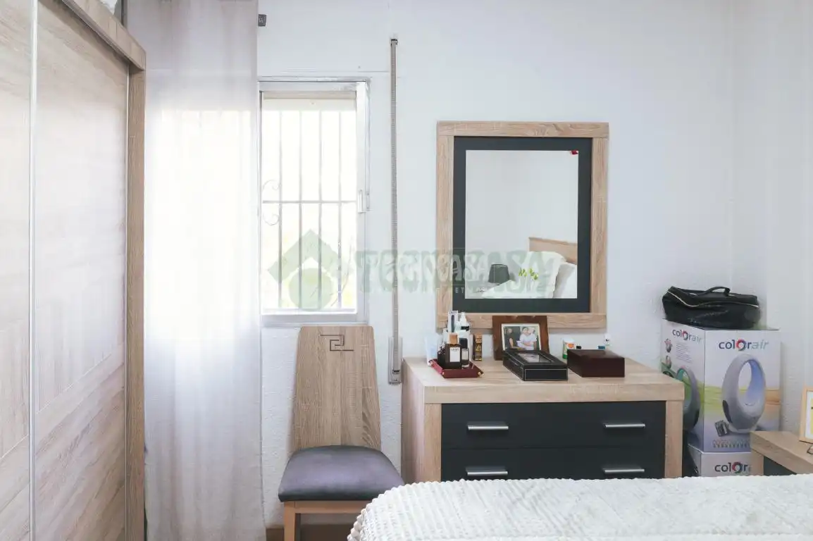 Bedroom of Flat for sale in Granada