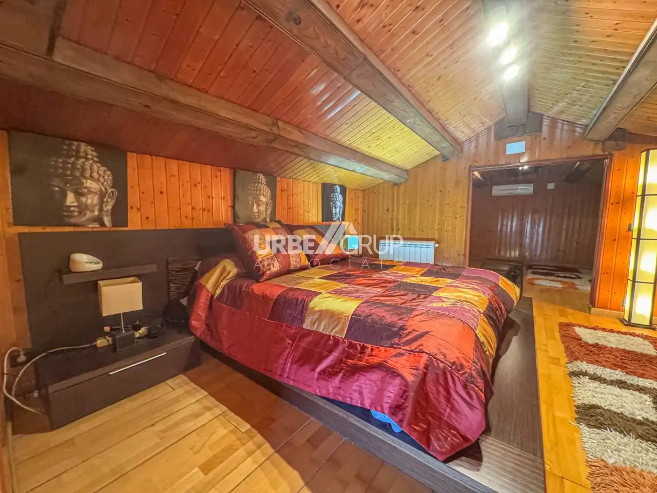 Schlafzimmer von Haus oder Chalet zum Verkauf in Sant Esteve Sesrovires mit Klimaanlage, Heizung und Terrasse