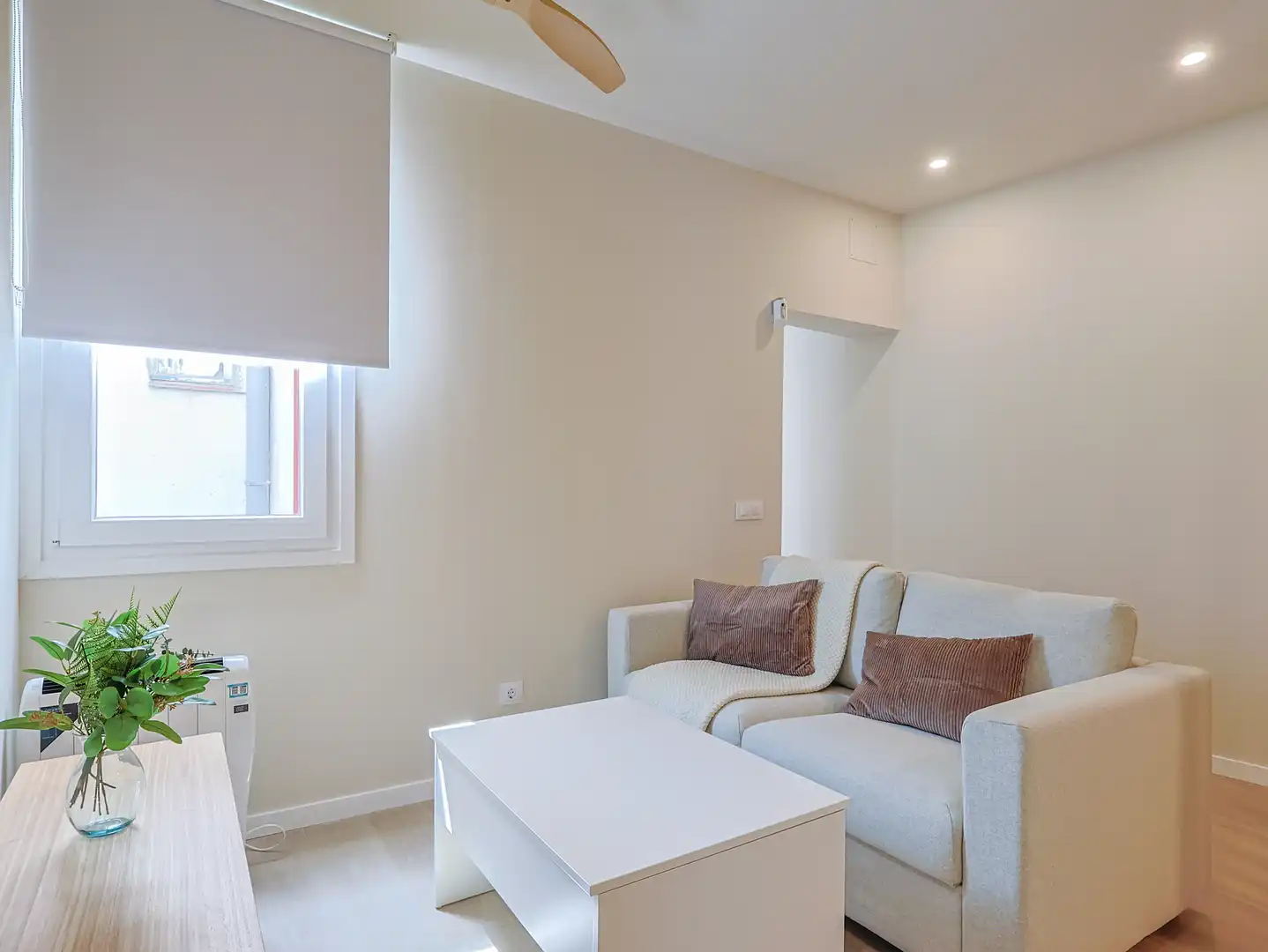 Sala de estar de Piso de alquiler en Madrid con Calefacción y Balcón