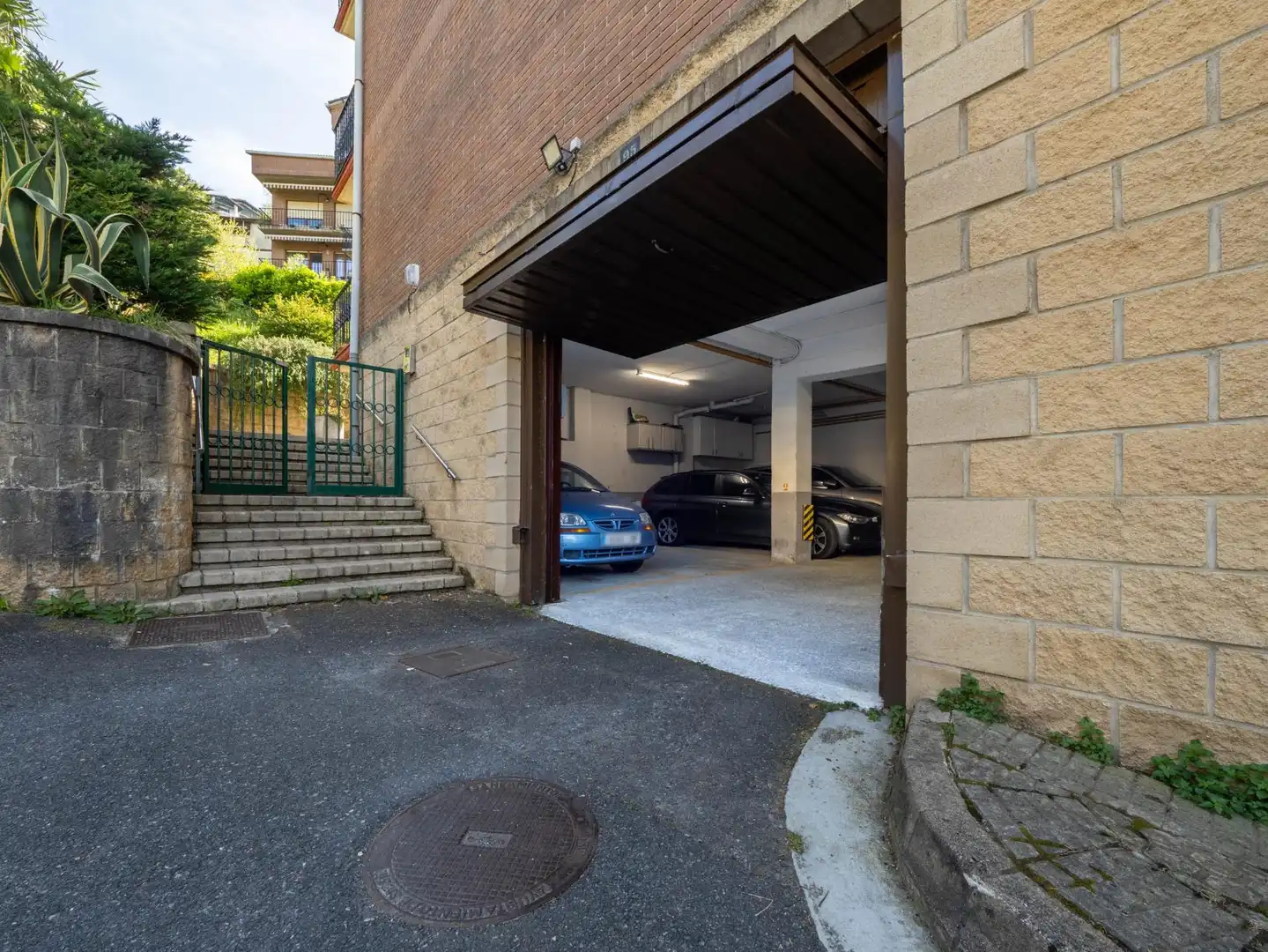 Parking de Piso en venta en Donostia - San Sebastián  con Calefacción, Terraza y Trastero