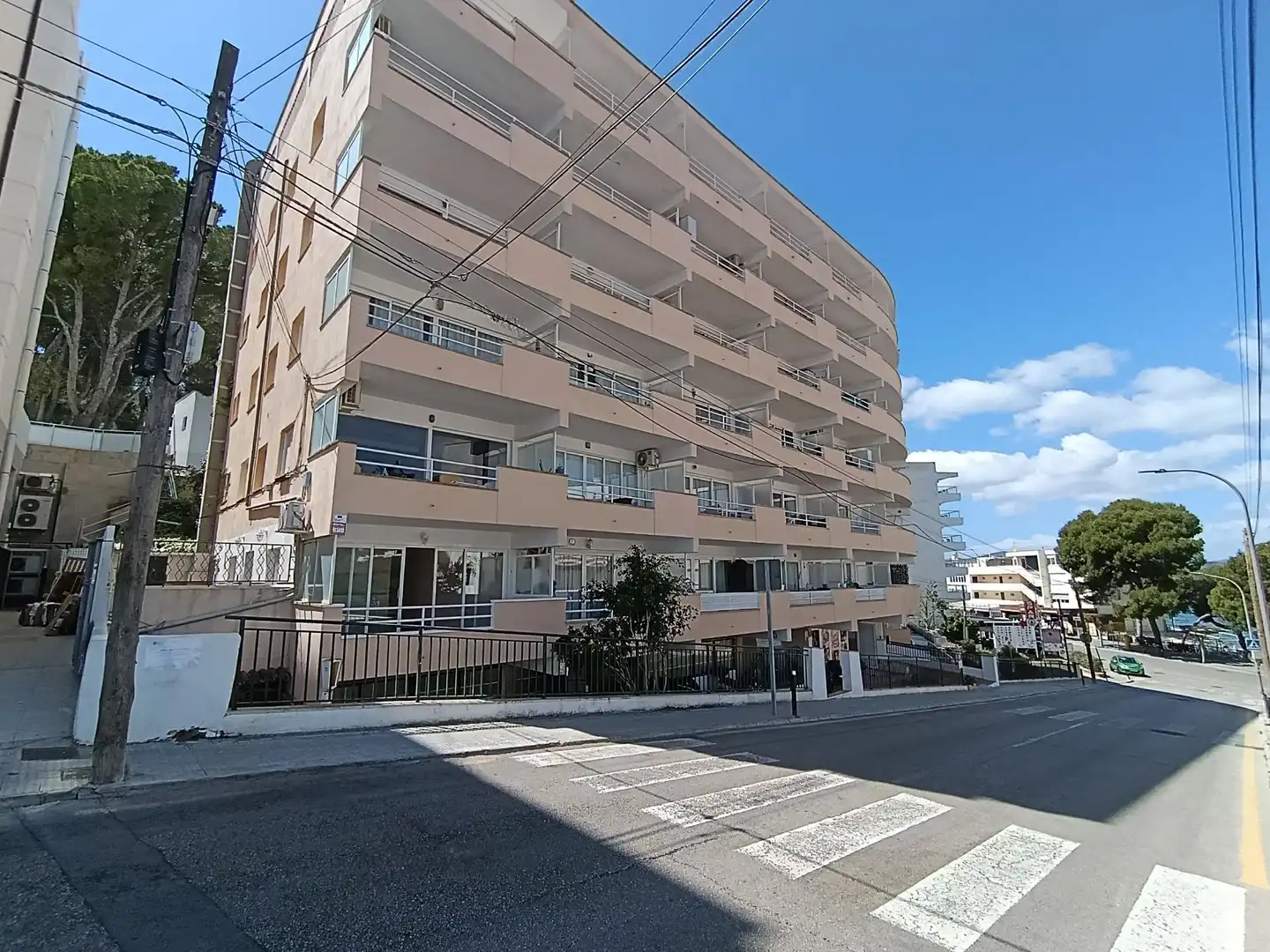 Vista exterior de Apartamento en venta en Calvià con Aire acondicionado, Terraza y Trastero