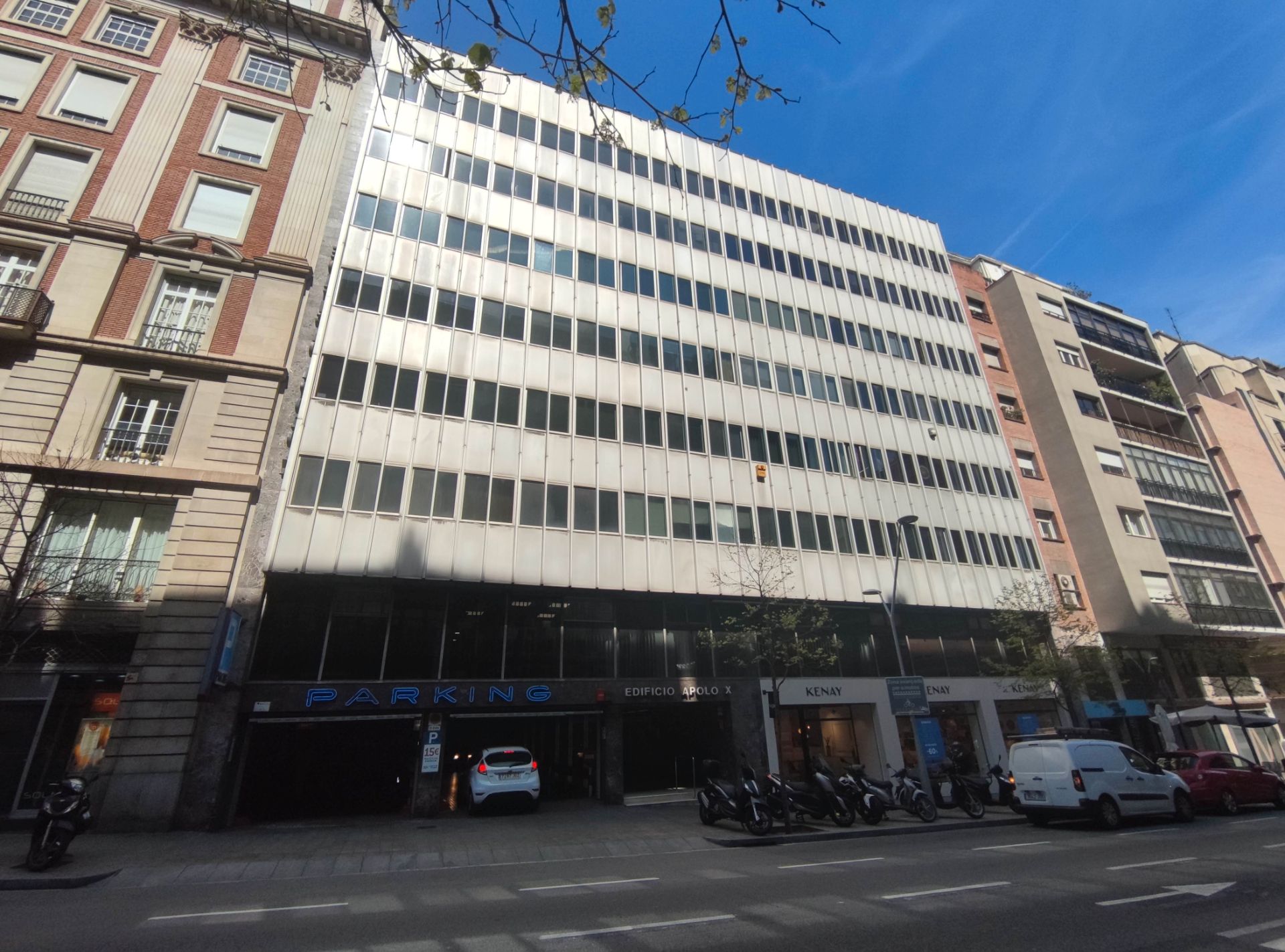 Oficina de lloguer a Carrer de Balmes, 200, Sant Gervasi- Galvany, Sarrià - Sant Gervasi