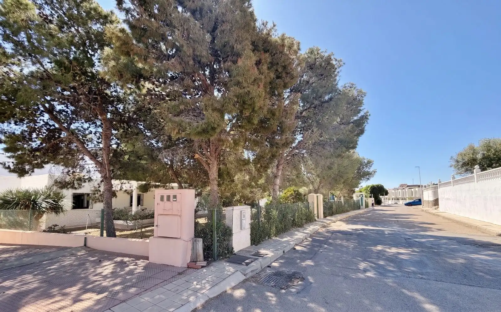 Vista exterior de Casa o chalet en venta en Almería con Aire acondicionado, Jardín privado y Terraza