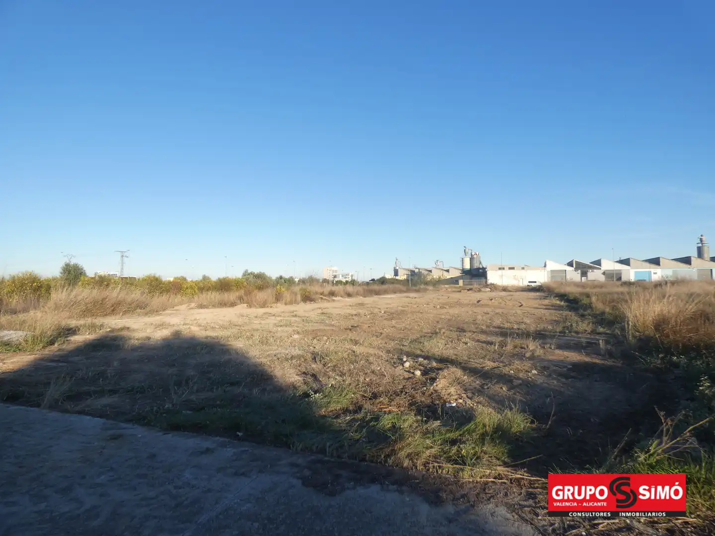 Terreny industrial en venda a Carrer de Catarroja