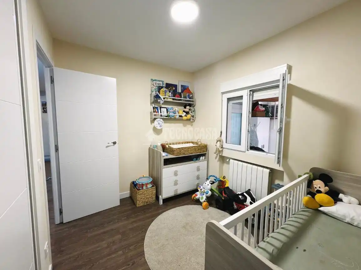 Flat for sale in Madrid  with Air Conditioner and Heating