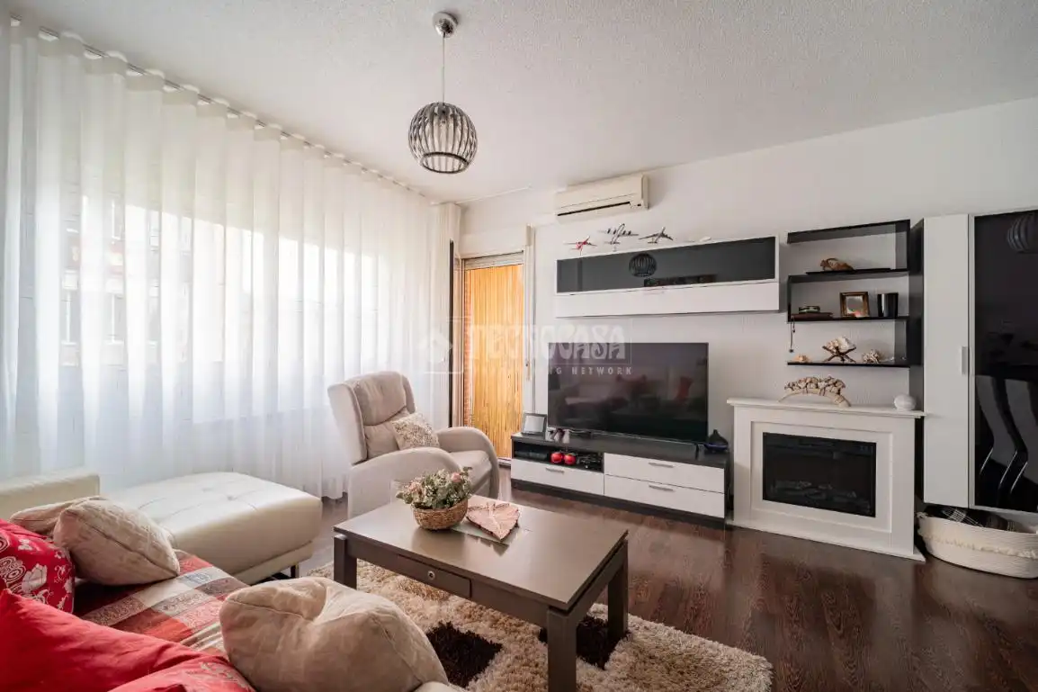 Sala de estar de Piso en venta en Arganda del Rey con Aire acondicionado, Calefacción y Parquet