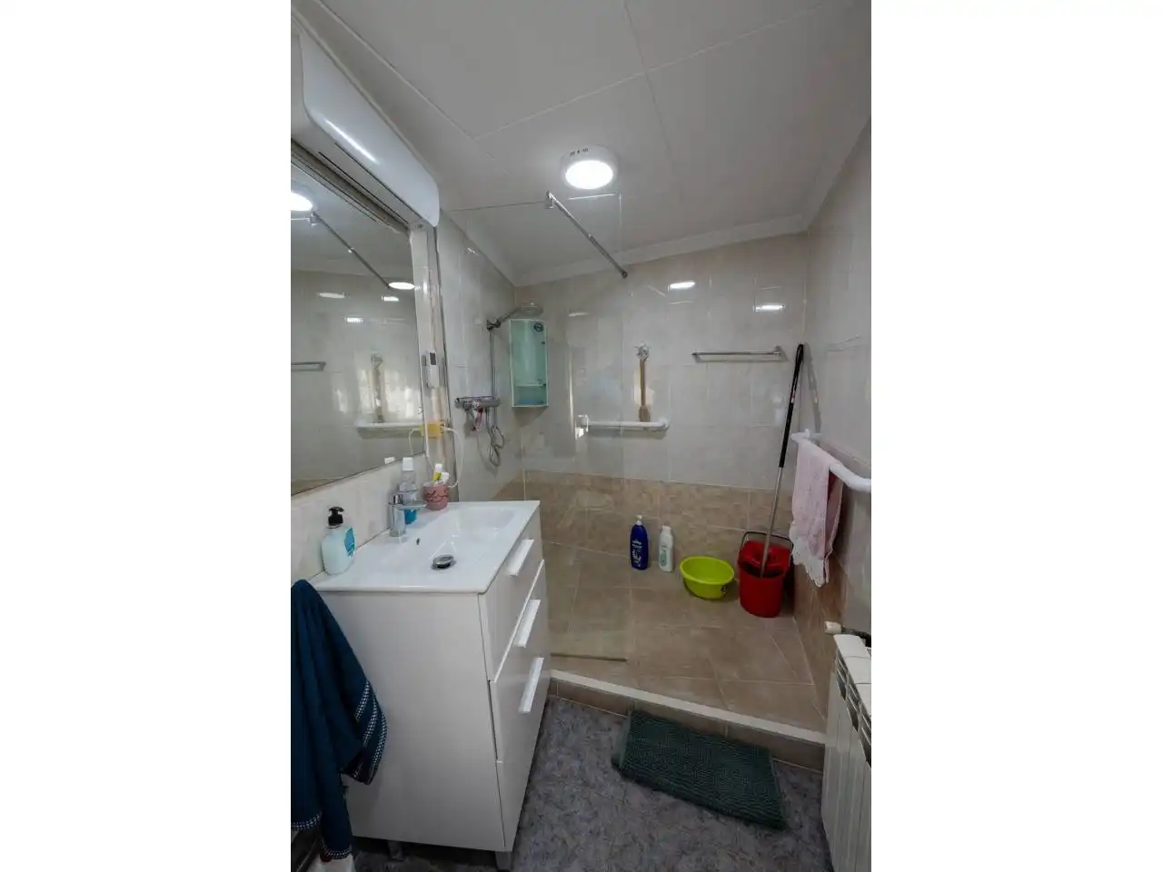 Baño de Casa o chalet en venta en Sant Quirze del Vallès con Aire acondicionado y Calefacción