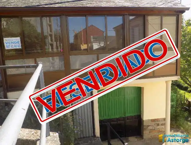 Jardín de Casa o chalet en venta en Torre del Bierzo