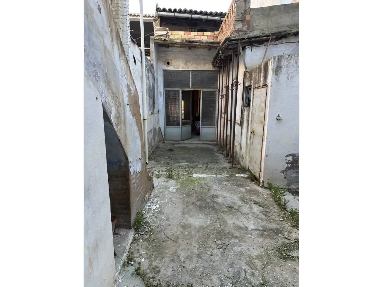 Houses for sale in Guadassuar  with Private garden