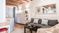 Living room of Flat for sale in  Barcelona Capital  with Air Conditioner, Heating and Furnished