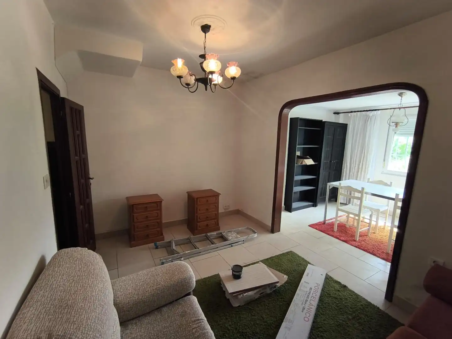 Sala de estar de Casa o chalet en venta en Carballo con Jardín privado y Amueblado