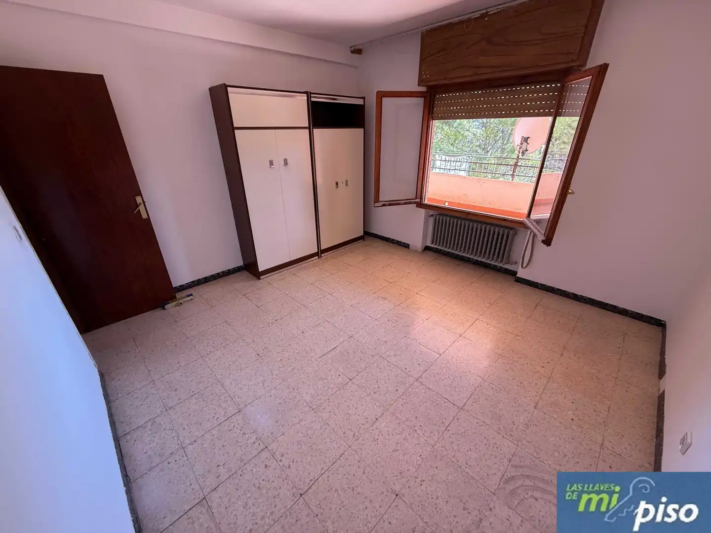 Dormitori de Àtic en venda en Portillo amb Calefacció, Parquet i Terrassa