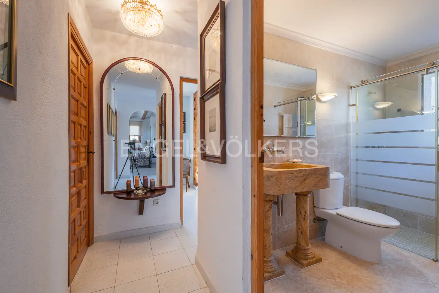 Bathroom of Houses for sale in Dénia  with Air Conditioner, Heating and Private garden