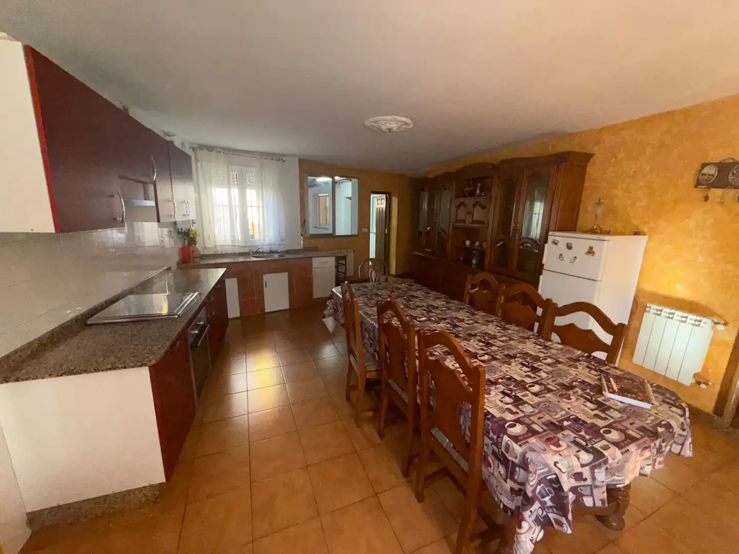 Kitchen of Detached homes for sale in Cubillos del Sil  with Heating, Private garden and Storage room