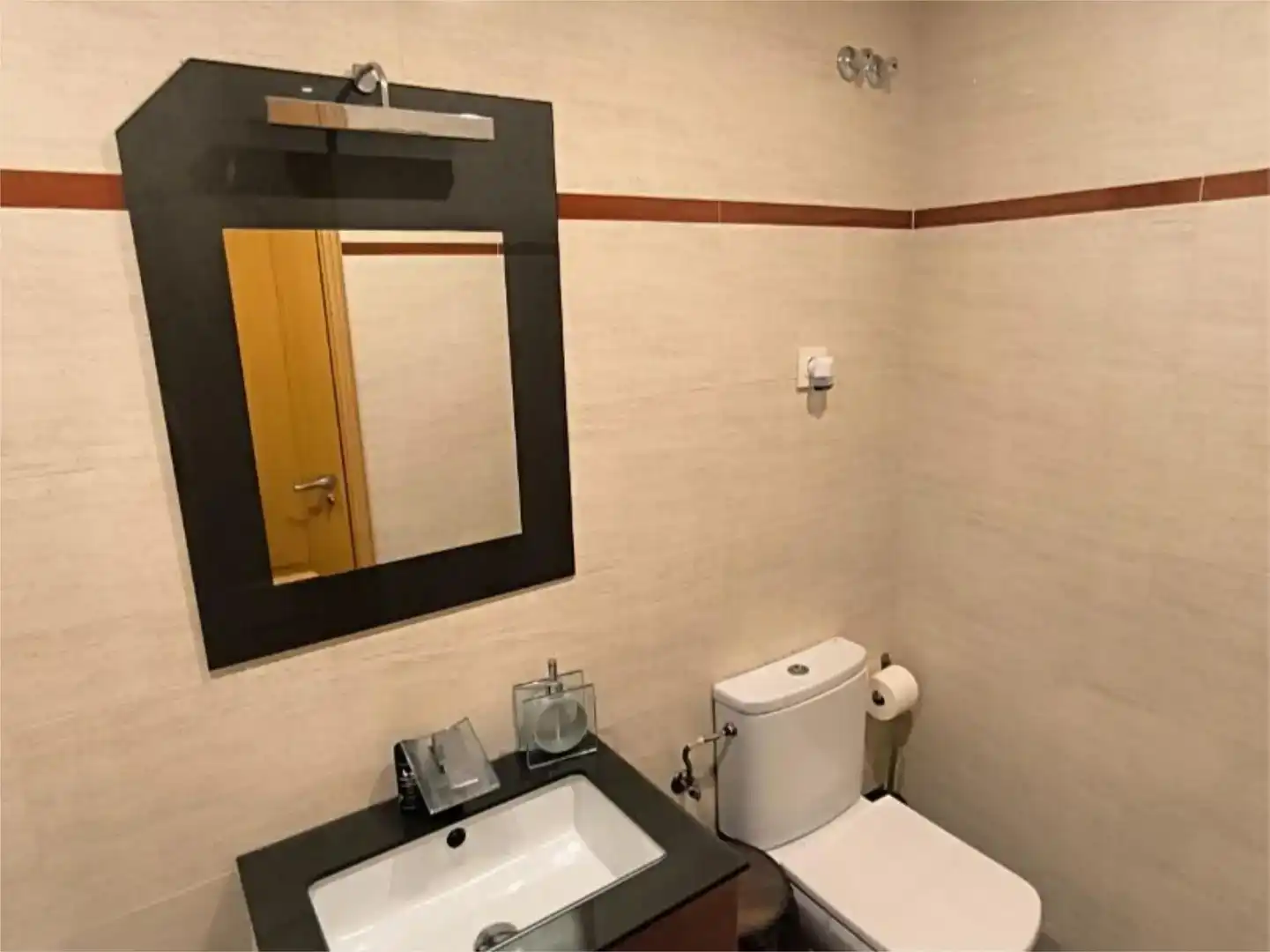 Bathroom of Flat for sale in Vélez-Málaga  with Private garden, Storage room and Swimming Pool