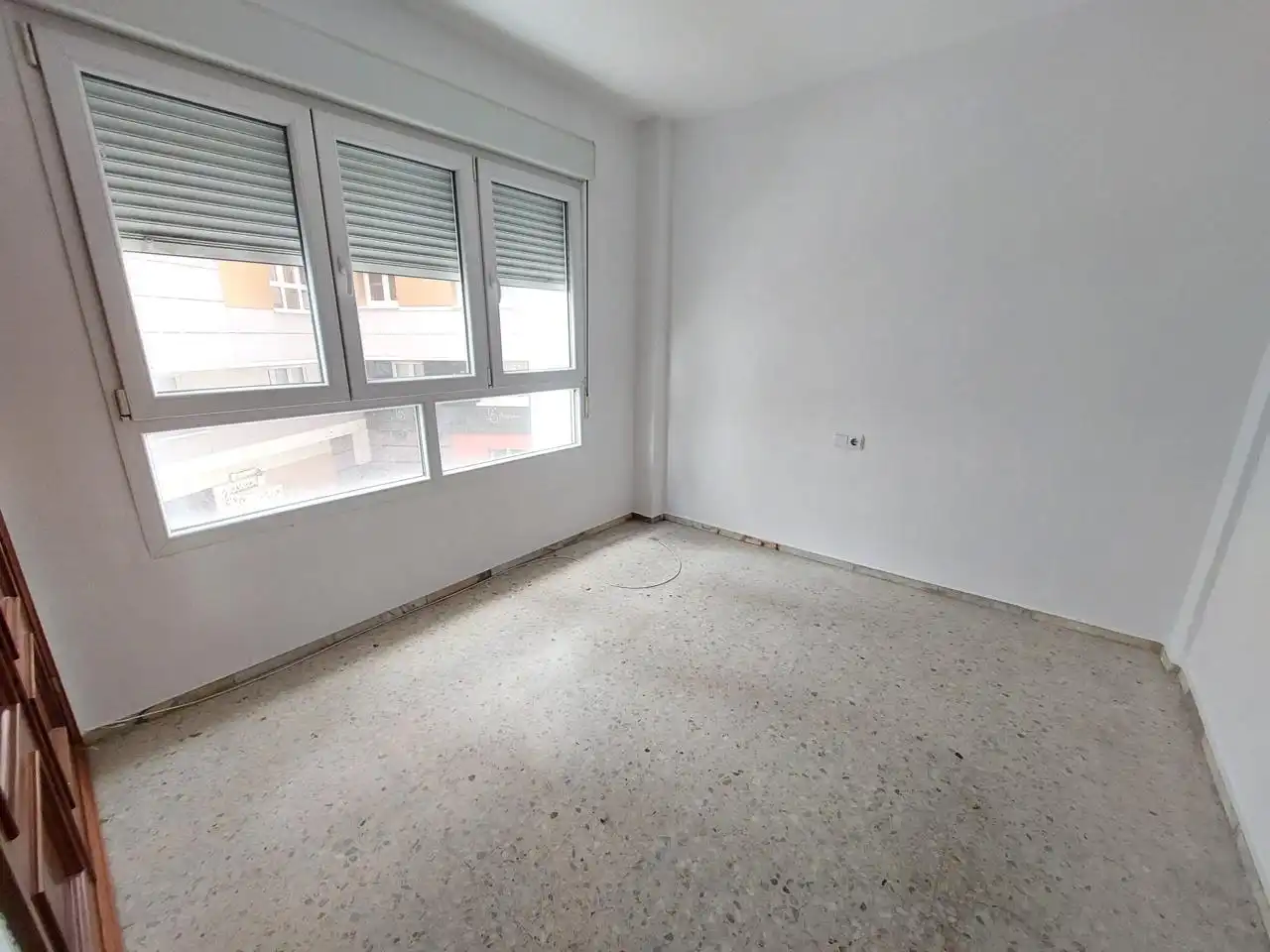 Piso de alquiler en Laviada