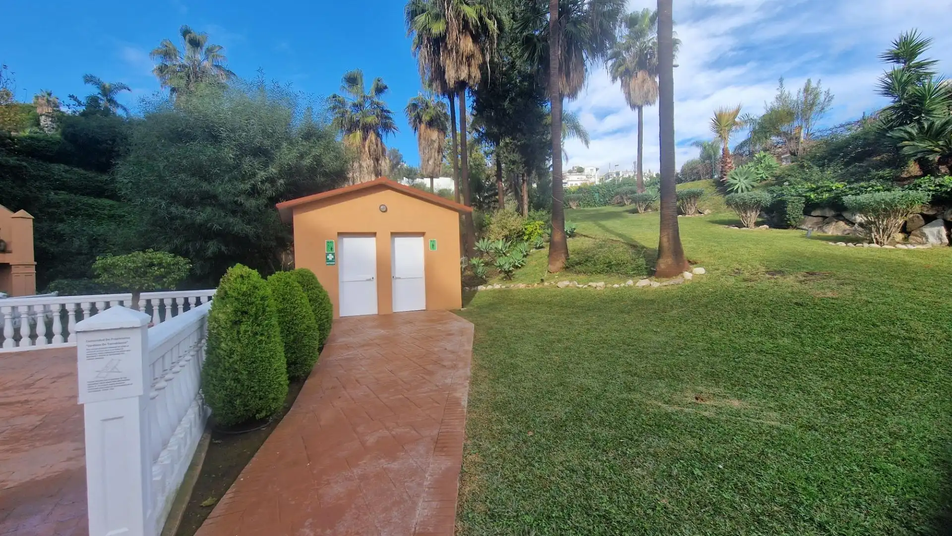 Jardí de Àtic en venda en Fuengirola amb Aire condicionat, Calefacció i Jardí privat