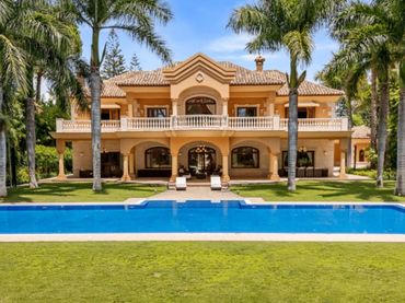 Casa amb piscina en venda a San Pedro de Alcántara