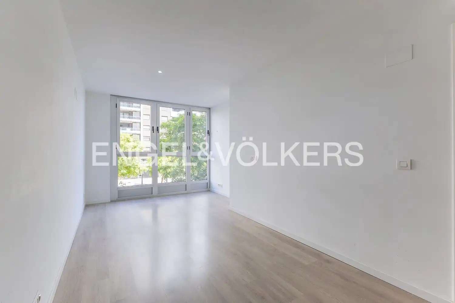 Piso con piscina en venta en fernando abril martorell, imagen 4