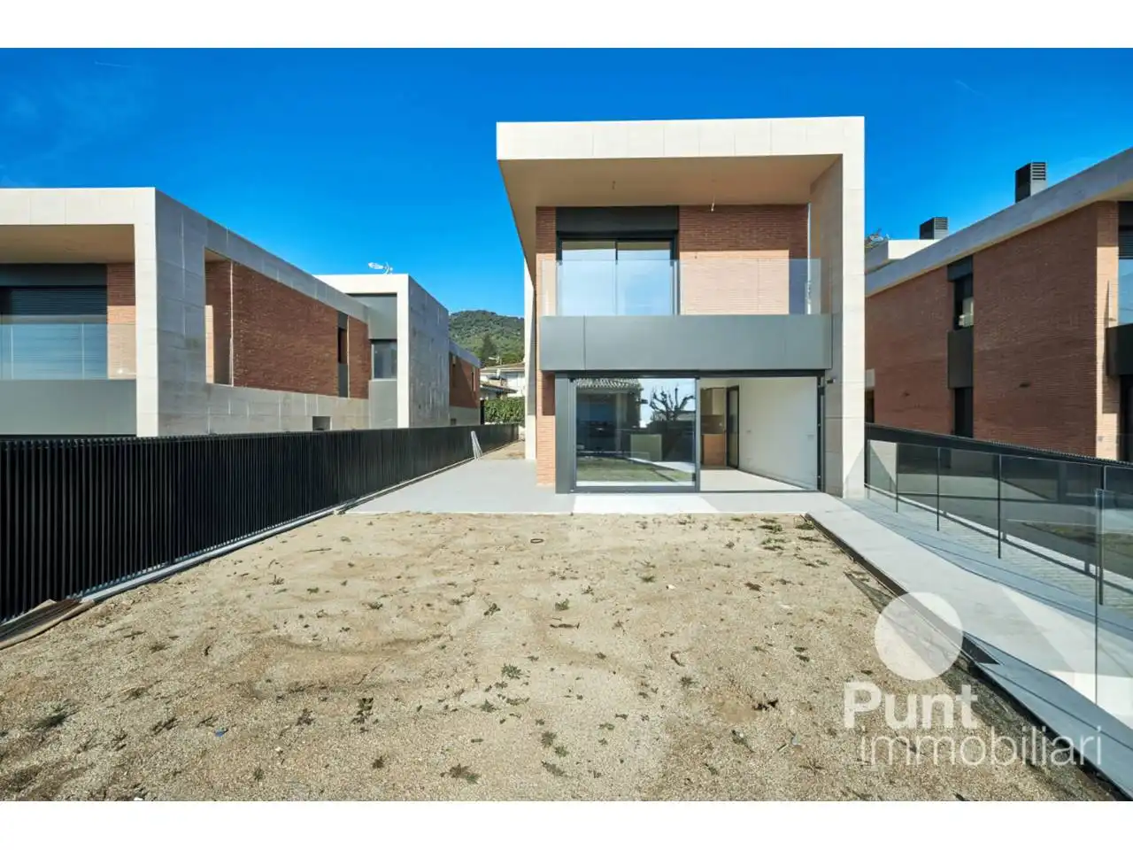 Exterior view of Houses for sale in Premià de Dalt  with Air Conditioner and Heating