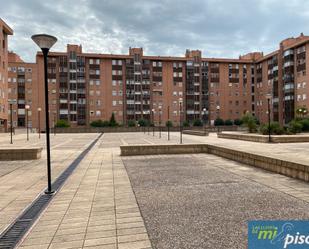 Exterior view of Flat for sale in Valladolid Capital  with Heating, Parquet flooring and Furnished