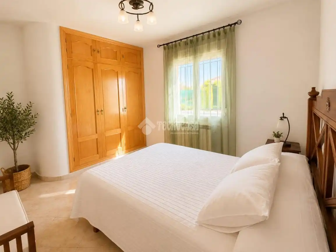 Habitación de Casa o chalet en venta en Carranque con Aire acondicionado, Parquet y Terraza