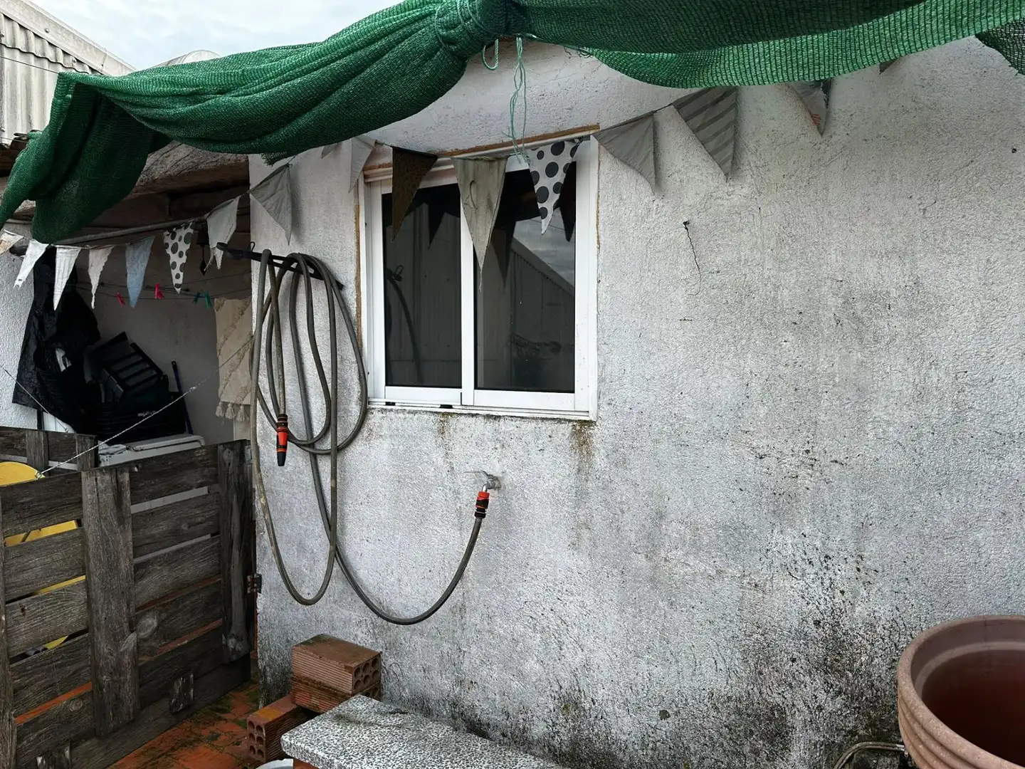 Vista exterior de Pis en venda en Tordera amb Calefacció, Terrassa i Balcó