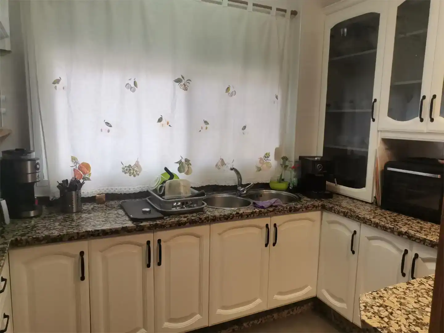 Cuina de Casa adosada en venda en  Córdoba Capital amb Aire condicionat
