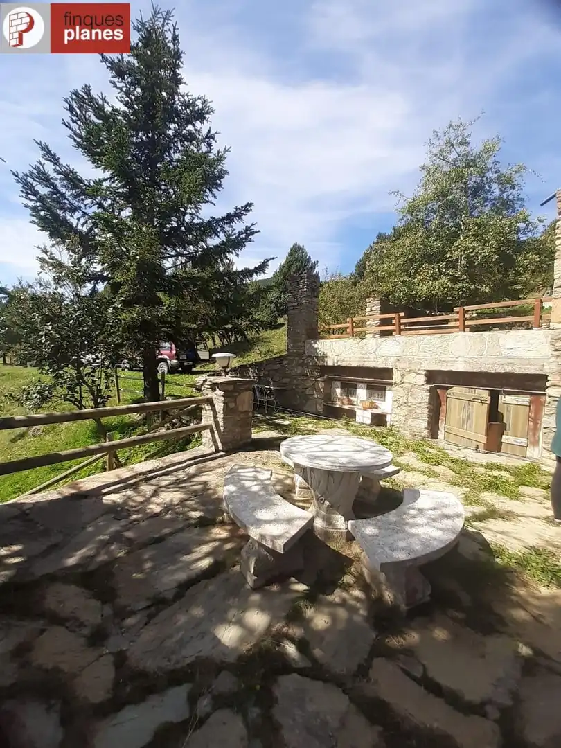 Garden of Houses for sale in Les Valls de Valira  with Private garden and Furnished