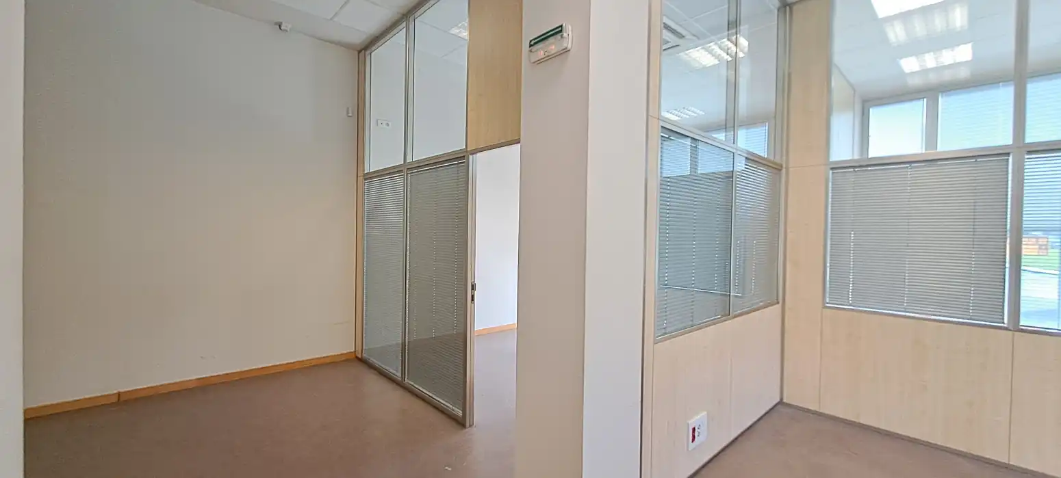 Oficina de alquiler en Valle de Elorz / Elortzibar con Calefacción
