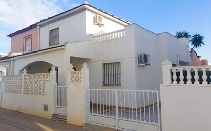 Exterior view of House or chalet for sale in Torrevieja  with Air Conditioner, Heating and Private garden