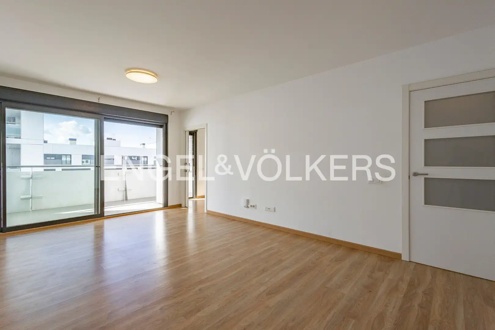 Sala de estar de Piso en venta en Sant Just Desvern con Aire acondicionado, Calefacción y Jardín privado