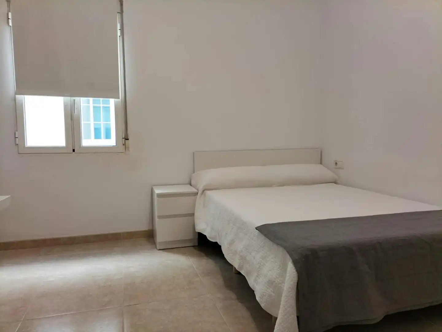 Habitación de Piso para compartir en Valencia con Calefacción, Amueblado y Lavadora