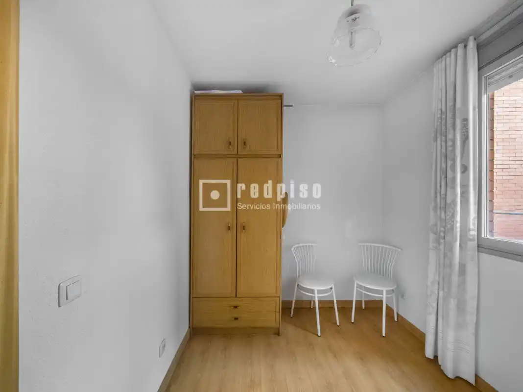 Bedroom of Flat for sale in Madrid  with Air Conditioner and Heating