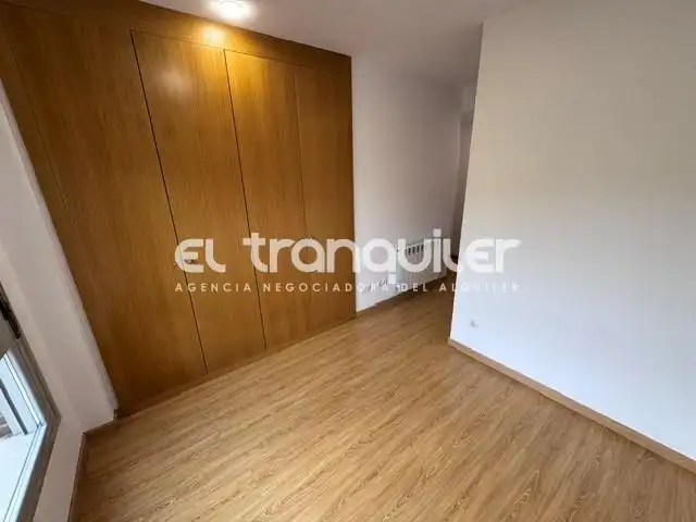 Schlafzimmer von Wohnung zur Miete in Las Rozas de Madrid mit Klimaanlage, Abstellraum und Waschmaschine