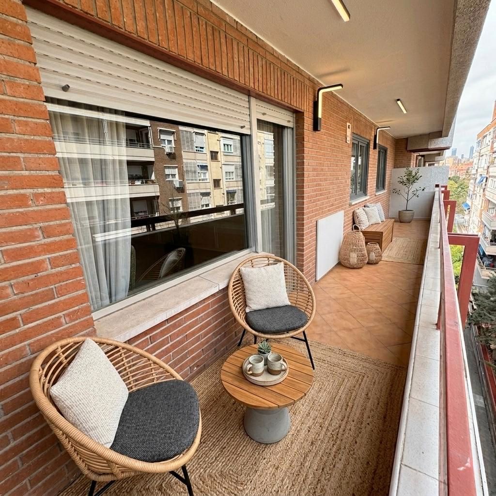 Terrace of Flat for sale in  Madrid Capital  with Air Conditioner, Heating and Parquet flooring