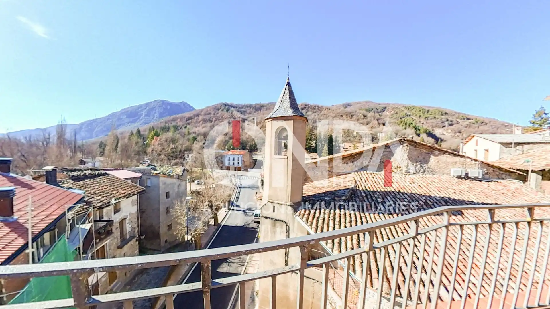Buildings for sale in Avenida FLAMISELL, 5, Senterada