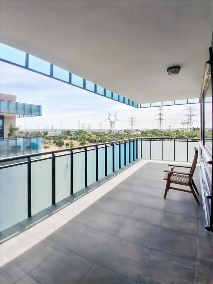 Terraza de Estudio de alquiler en San Sebastián de los Reyes con Terraza