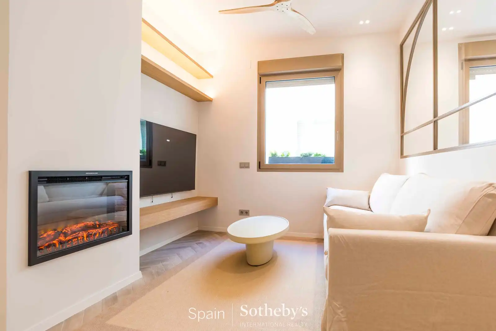 Apartamento con ascensor en venta en Luchana, imagen 3
