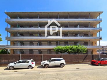 Appartamento con piscina in vendita a Joanot Martorell