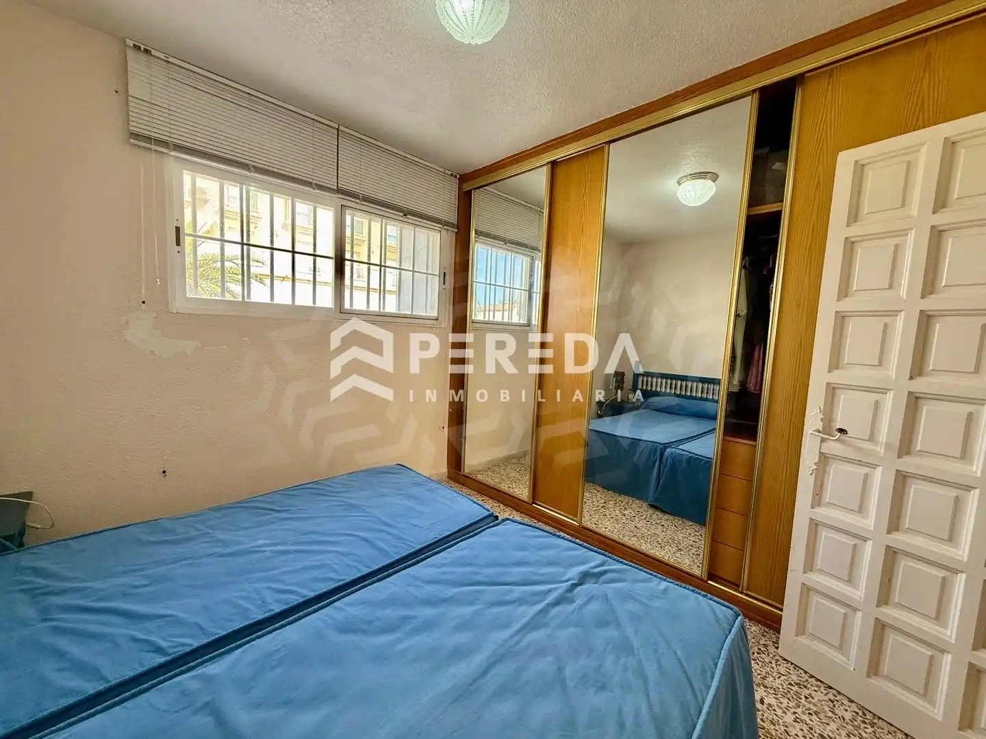 Bedroom of Houses for sale in Roquetas de Mar  with Terrace and Community pool