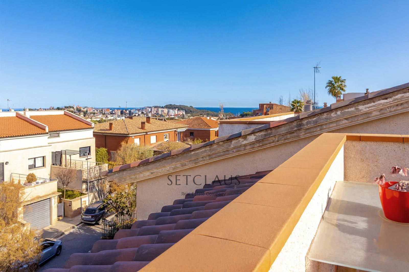 Vista exterior de Casa adosada en venta en Tiana con Calefacción, Terraza y Piscina