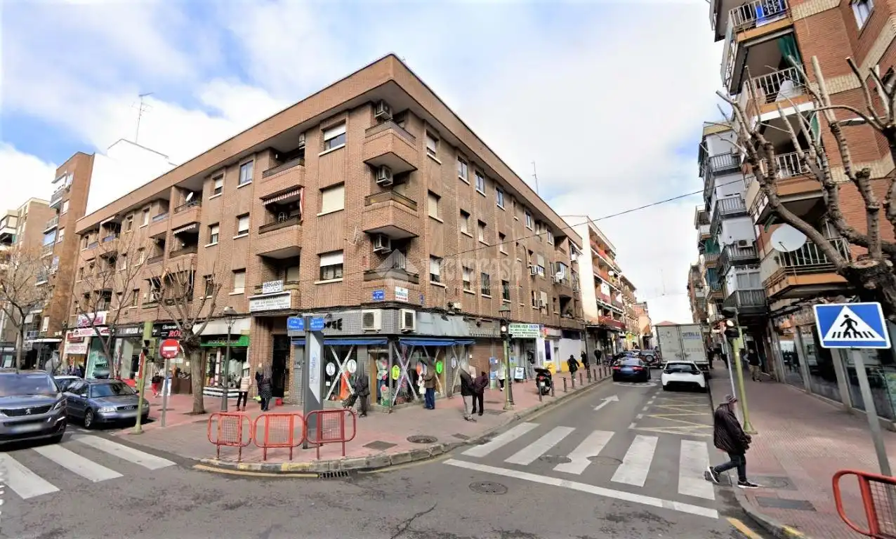 Vista exterior de Pis en venda en Móstoles amb Aire condicionat, Calefacció i Parquet