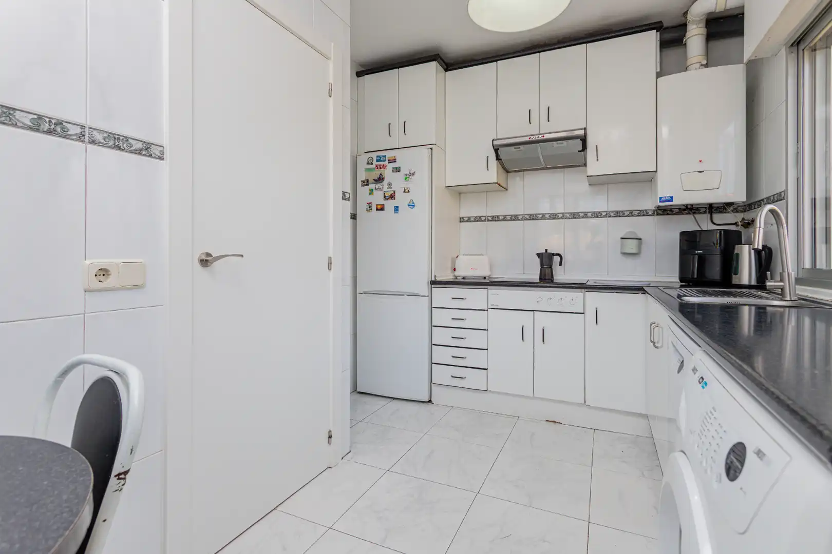 Cuina de Casa o xalet en venda en Soto del Real amb Calefacció, Jardí privat i Terrassa