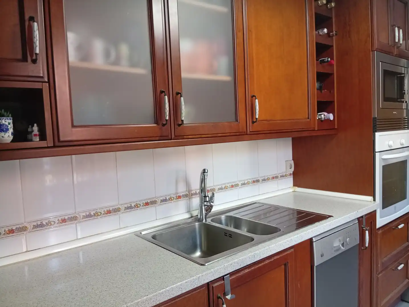 Cuina de Casa adosada en venda en Daganzo de Arriba amb Aire condicionat, Calefacció i Jardí privat