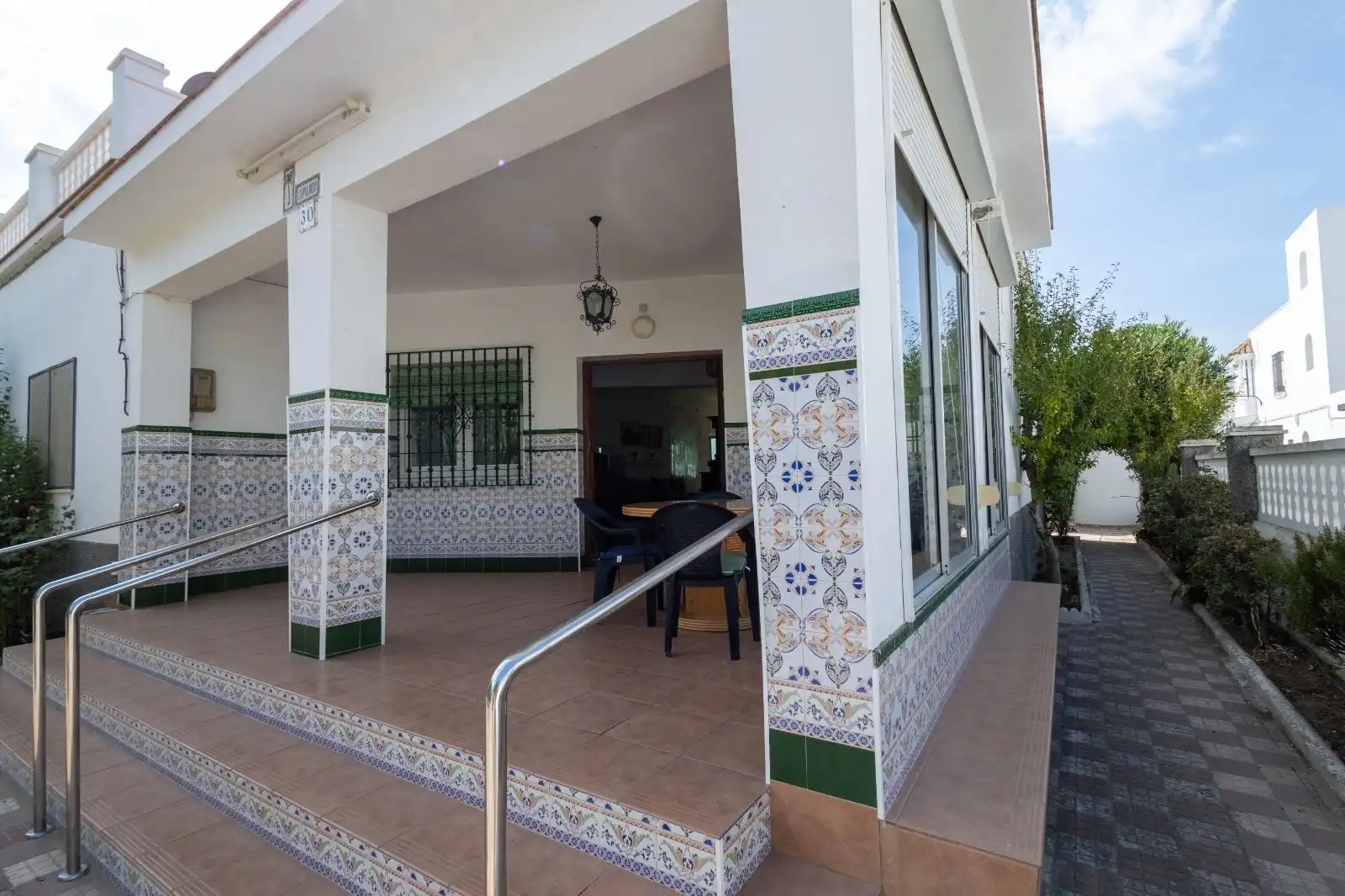 Casa o xalet en venda en Chipiona amb Jardí privat, Terrassa i Traster